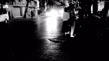 夜晚的街头 