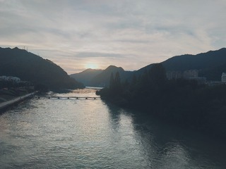 185311