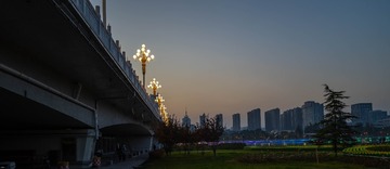 1000018108