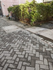 1000080640