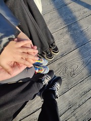 1000076281