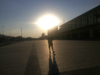 2300