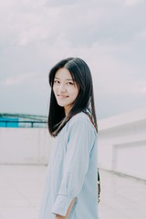 1601057