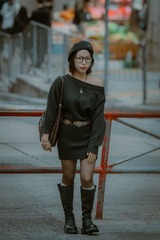 001