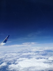 1096560