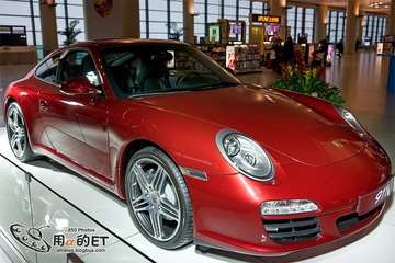 03698_保时捷911(红)