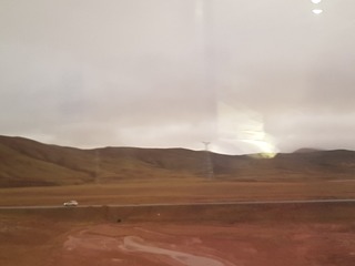 296195