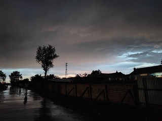 1000050179