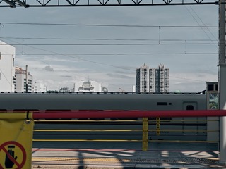 1000004700