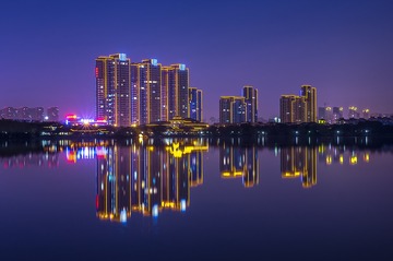 夜魅