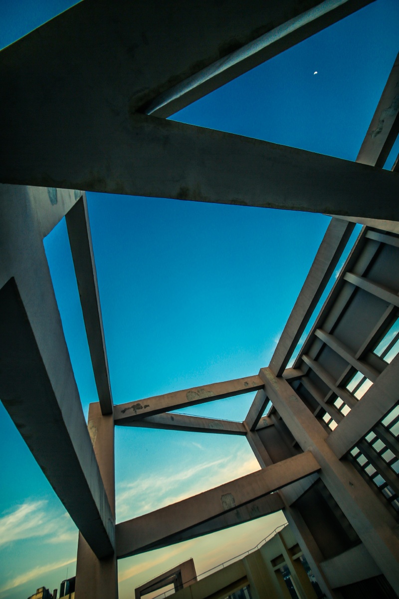 一组建筑构图分享给大家,拍摄地,西安某高层