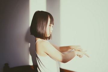 001