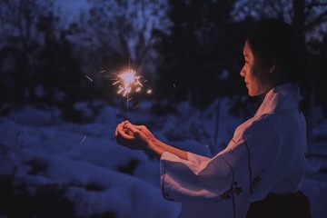 001