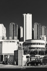 2176329