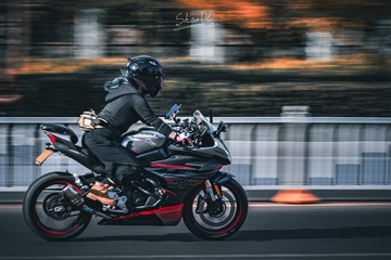 2163924