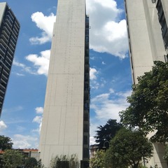 776382