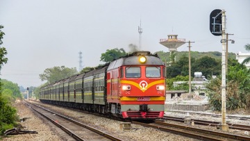 682997