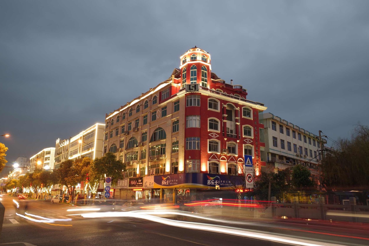 理光GR3拍摄,原图直出。