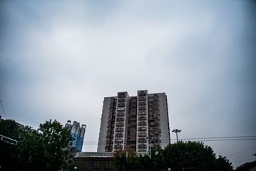 L1002734