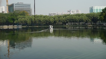 L1210906