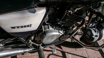 L1120360