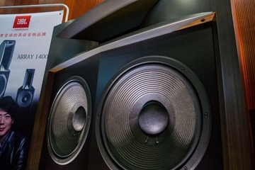 L1200177