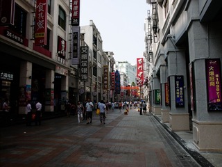 L1040367
