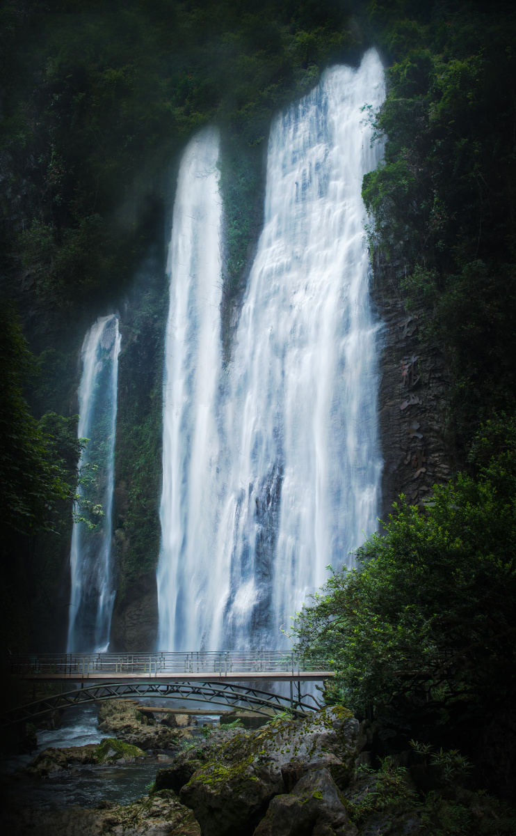 古龙山大峡谷瀑布 - 九里云松 - 图虫