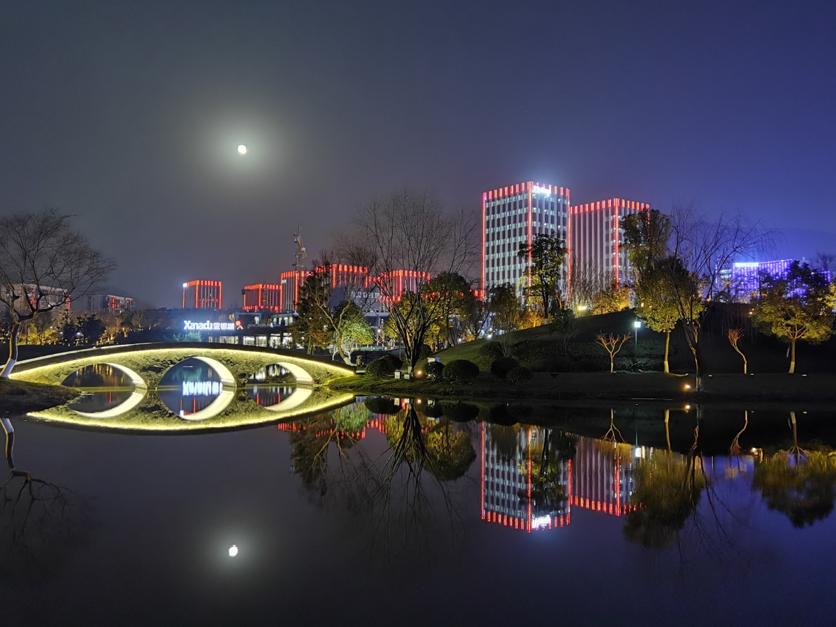 杭州富阳硅谷小镇,有点过年的意思了! - 老天涯浪人