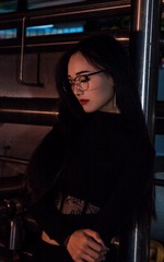 001