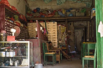 药店