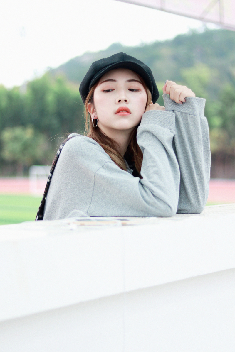 站在四月之上的小姐姐旅拍记