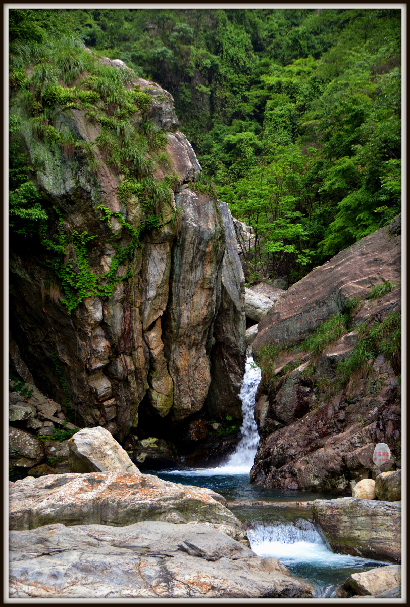 山涧溪水江西庐山