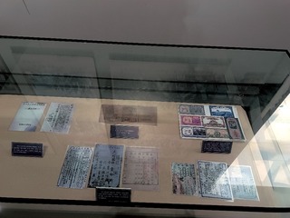 1000018542