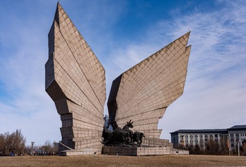 1000081004
