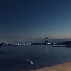 001