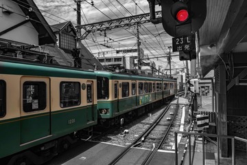001