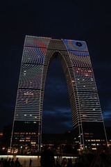 001