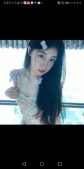 993497