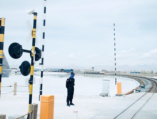 001