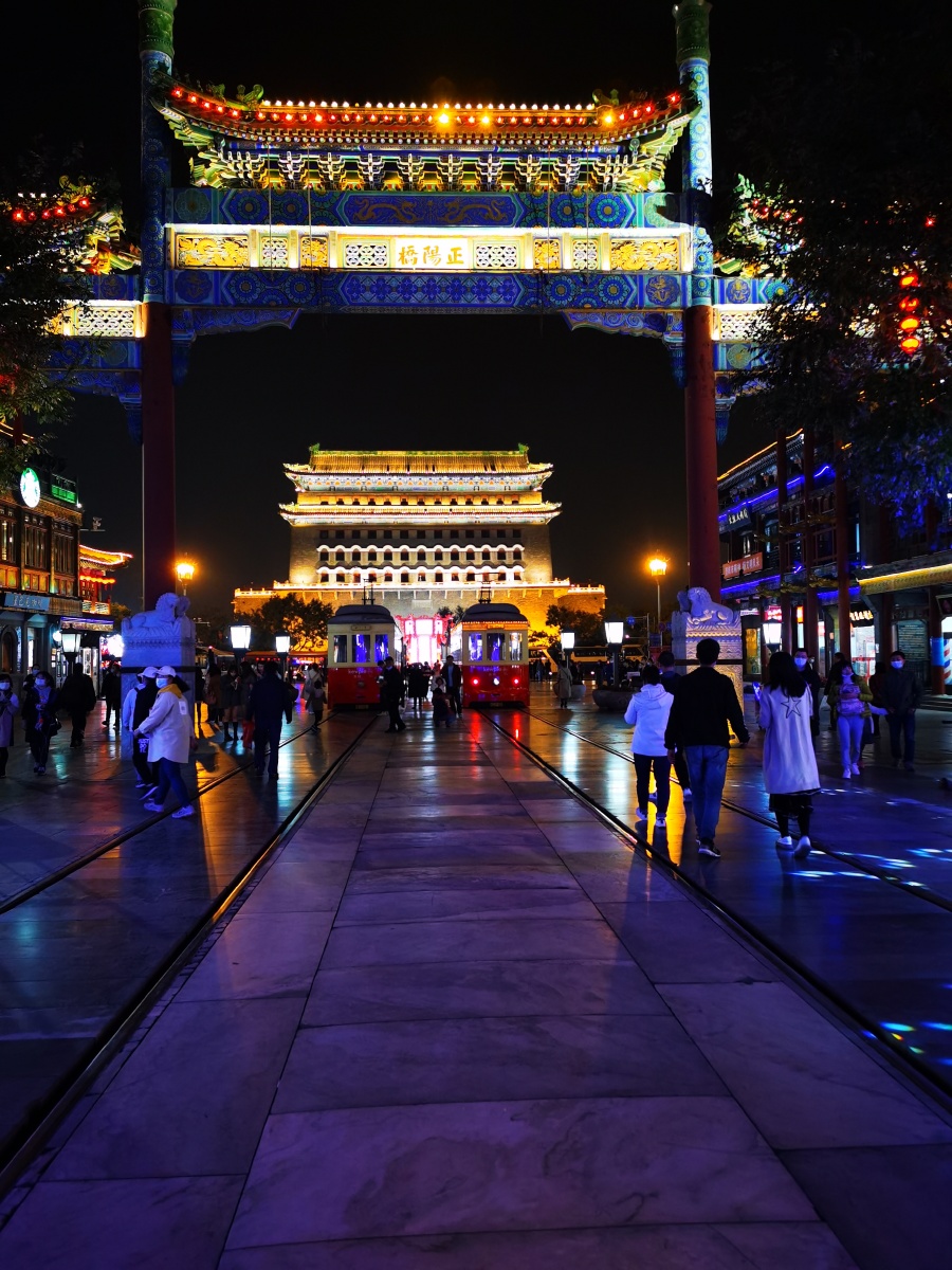 流光溢彩大栅栏