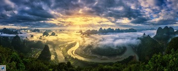 云兴霞蔚