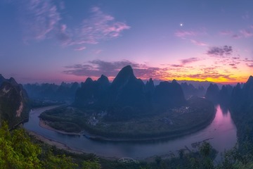 兴坪黎明