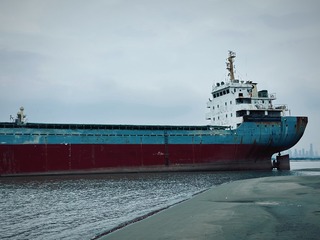 001