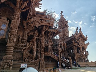 1000093183