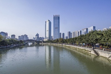 晴天锦江.jpg