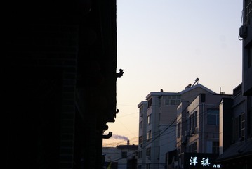 1847564
