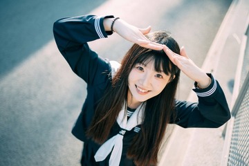 001