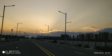 103613