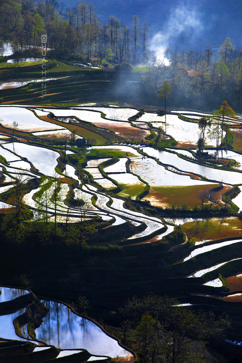 201932傍晚老鹰嘴梯田拍老鹰嘴日落要在悬崖边上占着机位等几个小时没